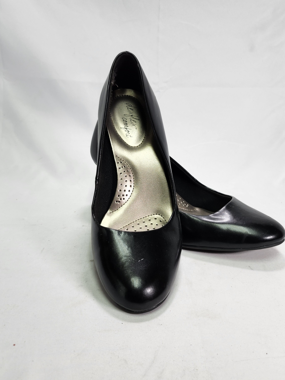 dexflex comfort Black Women’s Low Heel Pumps